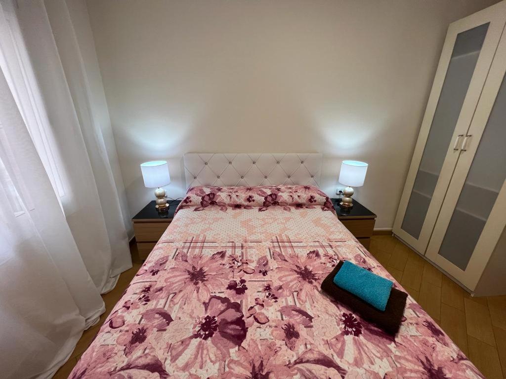 Rooms Nueva Valencia Barcelona Exterior foto