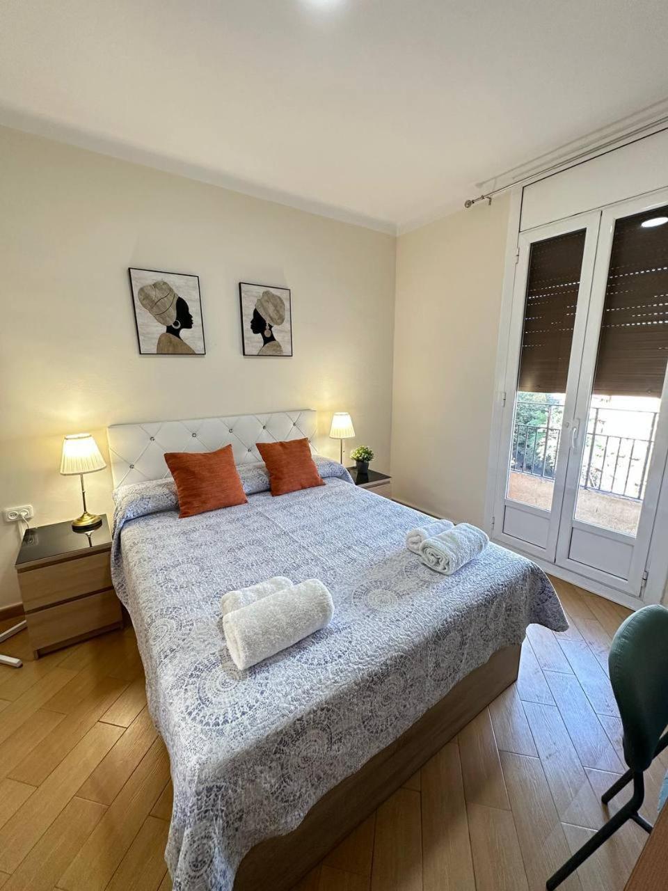 Rooms Nueva Valencia Barcelona Exterior foto