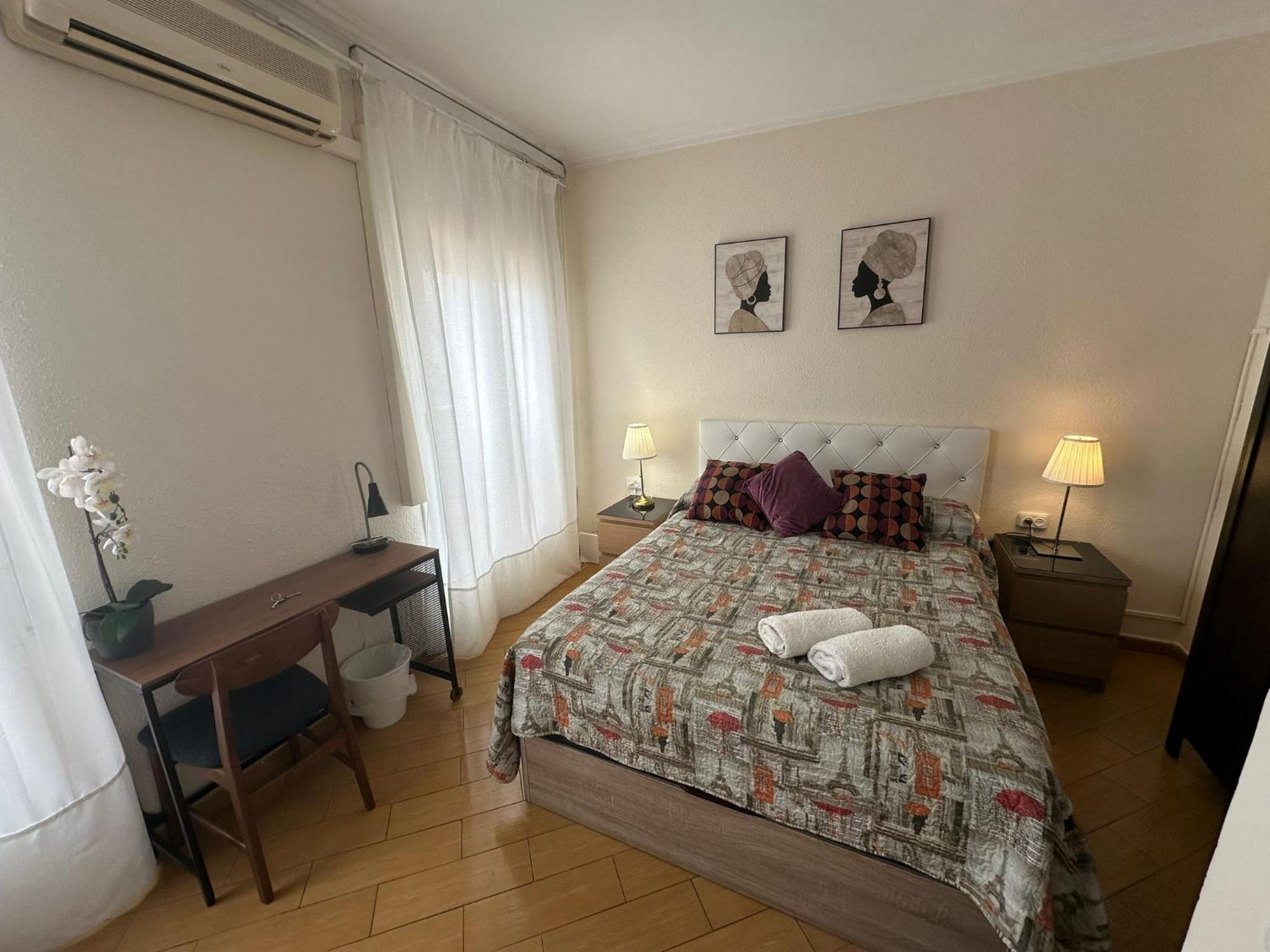 Rooms Nueva Valencia Barcelona Exterior foto
