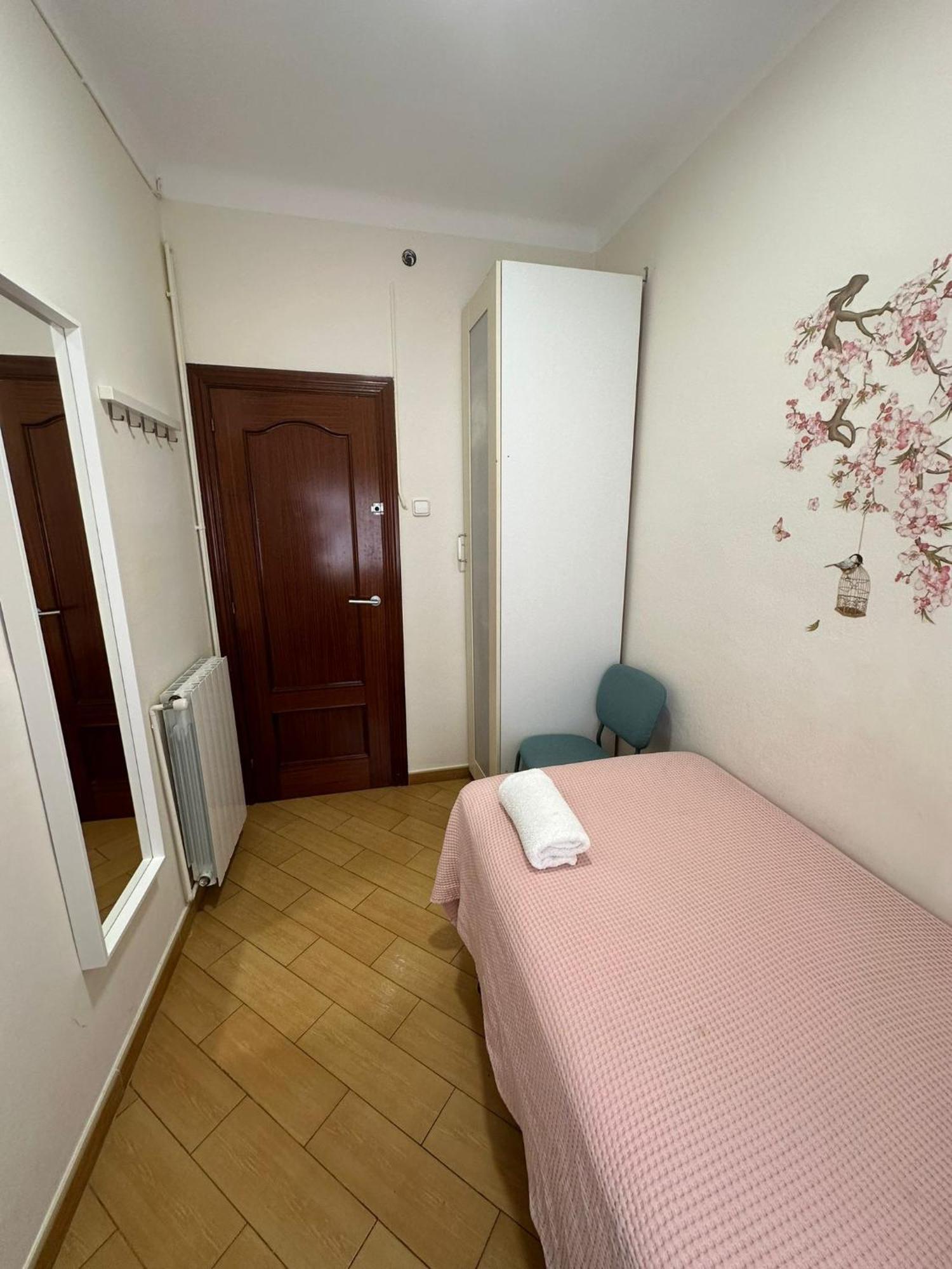 Rooms Nueva Valencia Barcelona Exterior foto